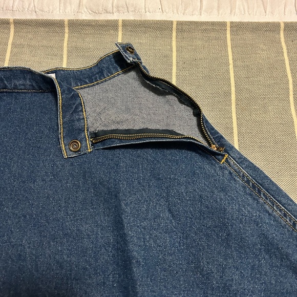 American Apparel Mini Flare Denim Skirt - Picture 5 of 9